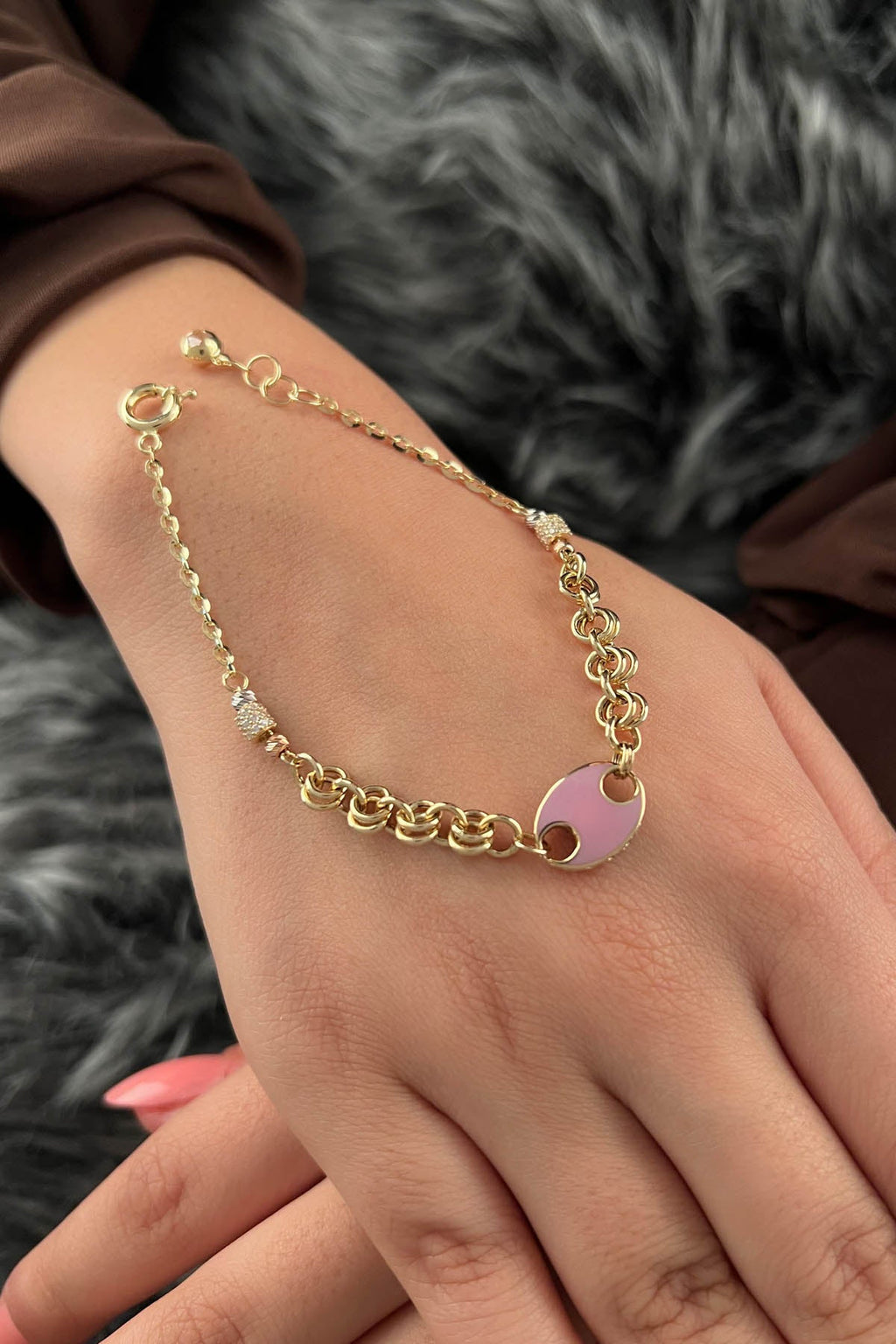 14ct Gold Double Rolo Bracelet With Pink Object