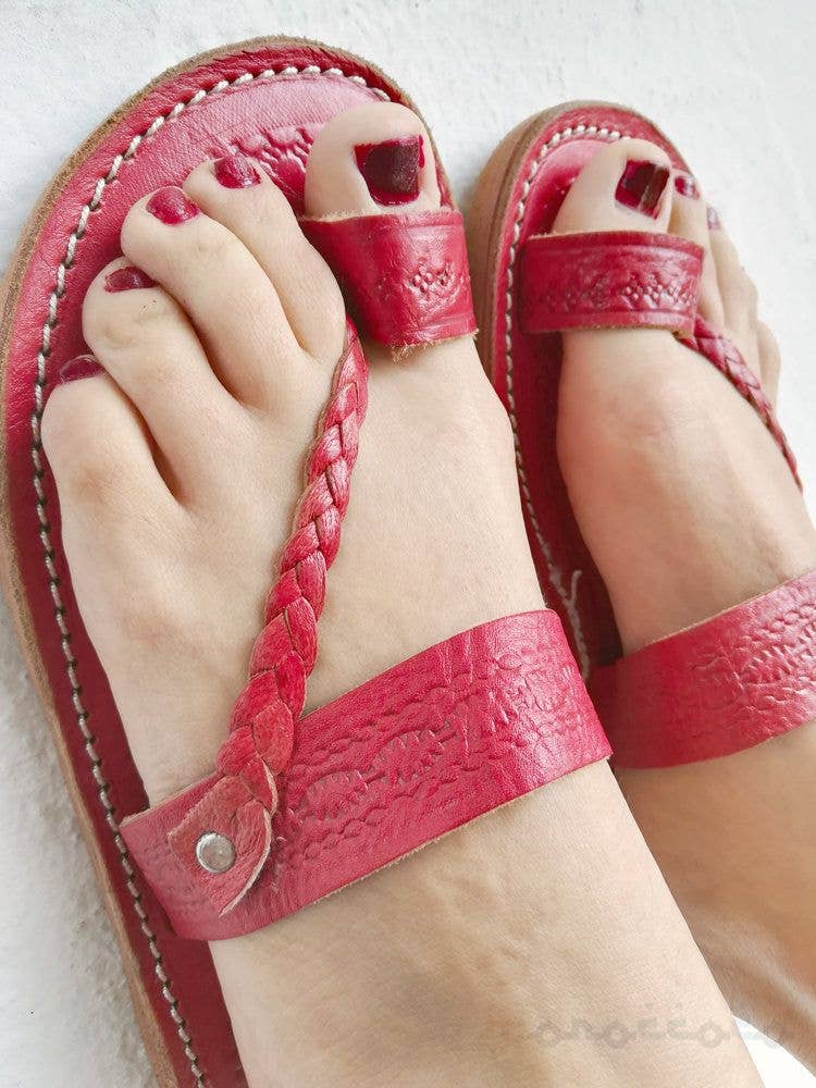 Sandalias de cuero.Marron oscuro