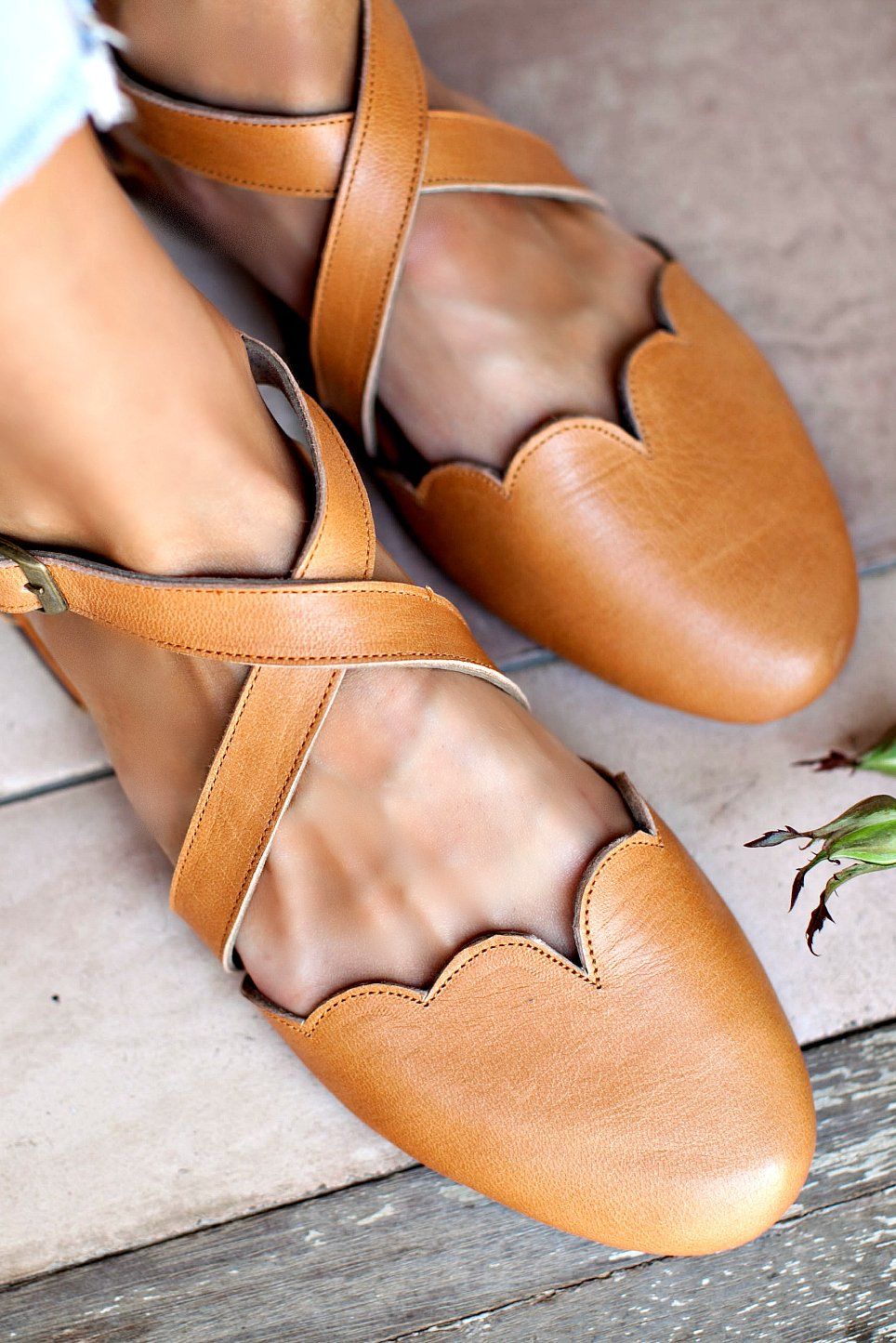 Mangrove Cross-Strap Leather Ballet Flats