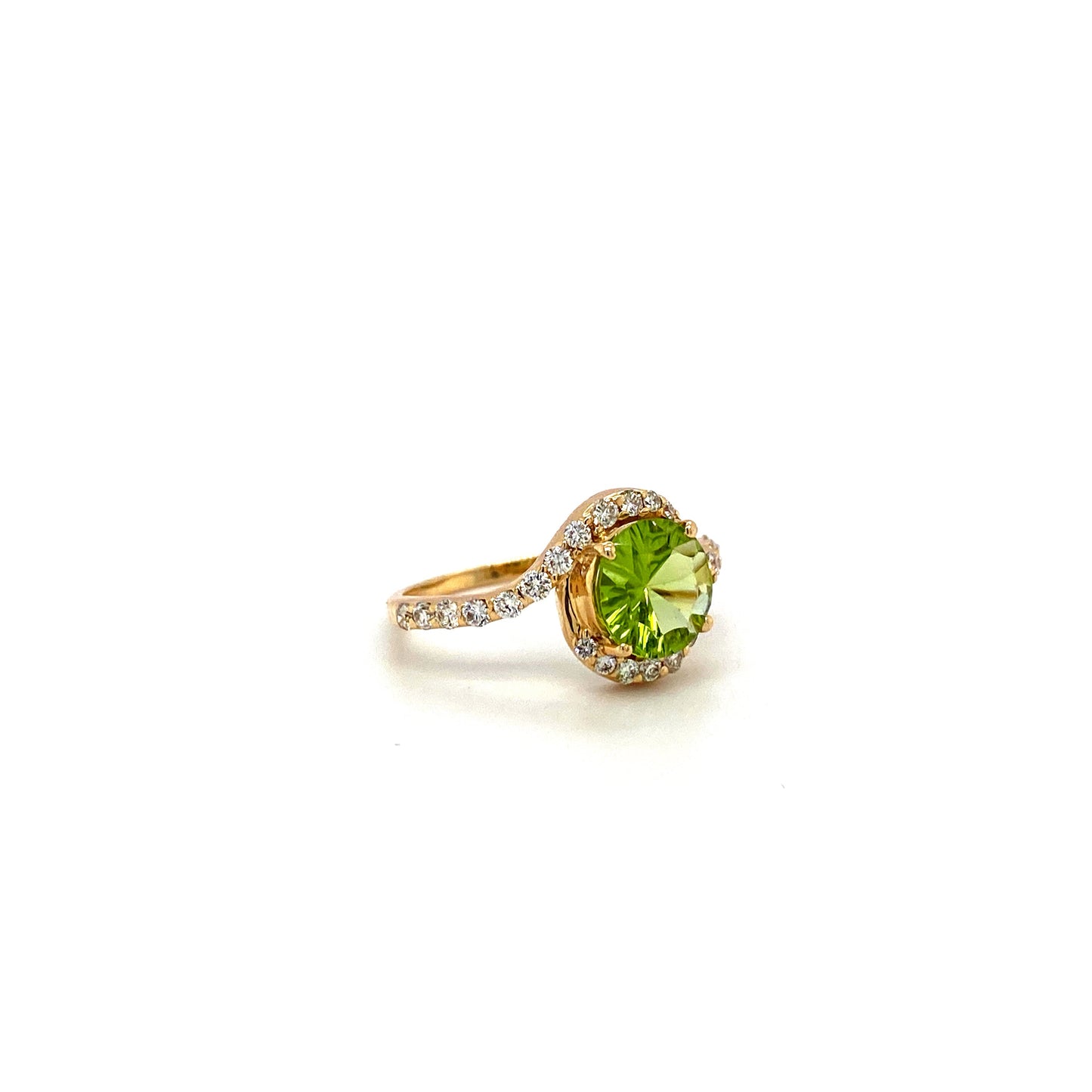 Peridot and Diamond Ring in 14K Yellow Gold - KGR 15205