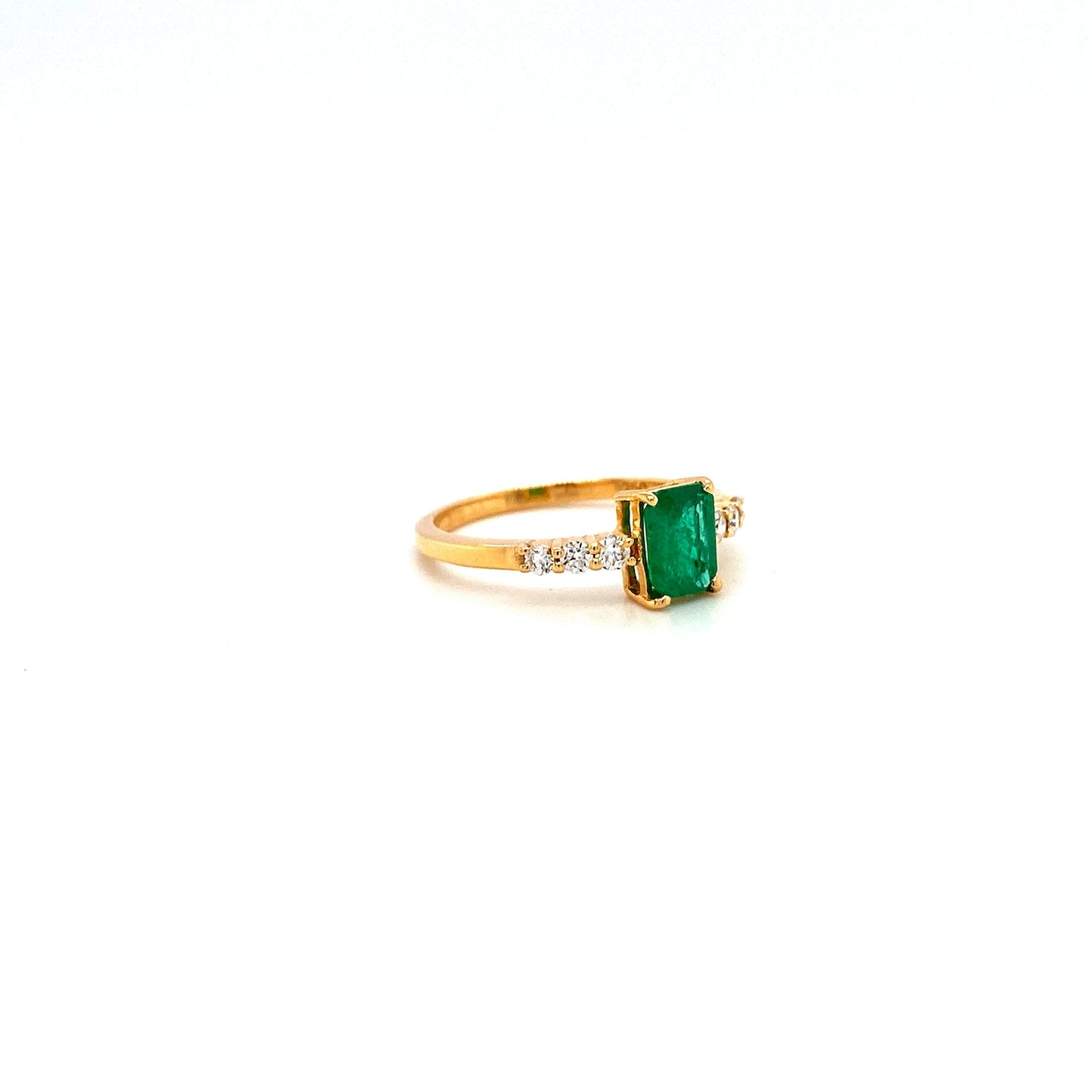 Emerald and Diamond Ring in 18K Yellow Gold - KGR 15699