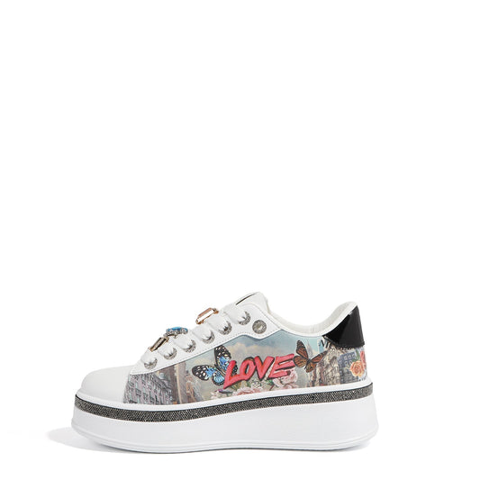 ZAPATILLAS DE MODA CON PEDRERÍA (SABINA IMAGINES)