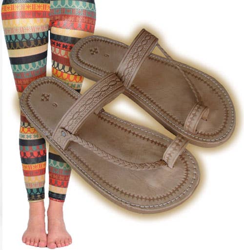 Sandalias de color beige
