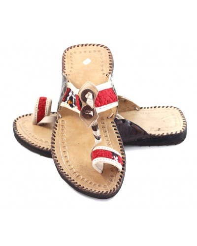 Sandalias de cuero beige y tela de panama