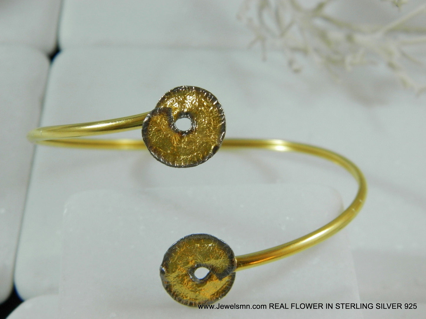 Nature-Inspired Spiral Leaf Cuff Bracelet - Gold Plated Silver