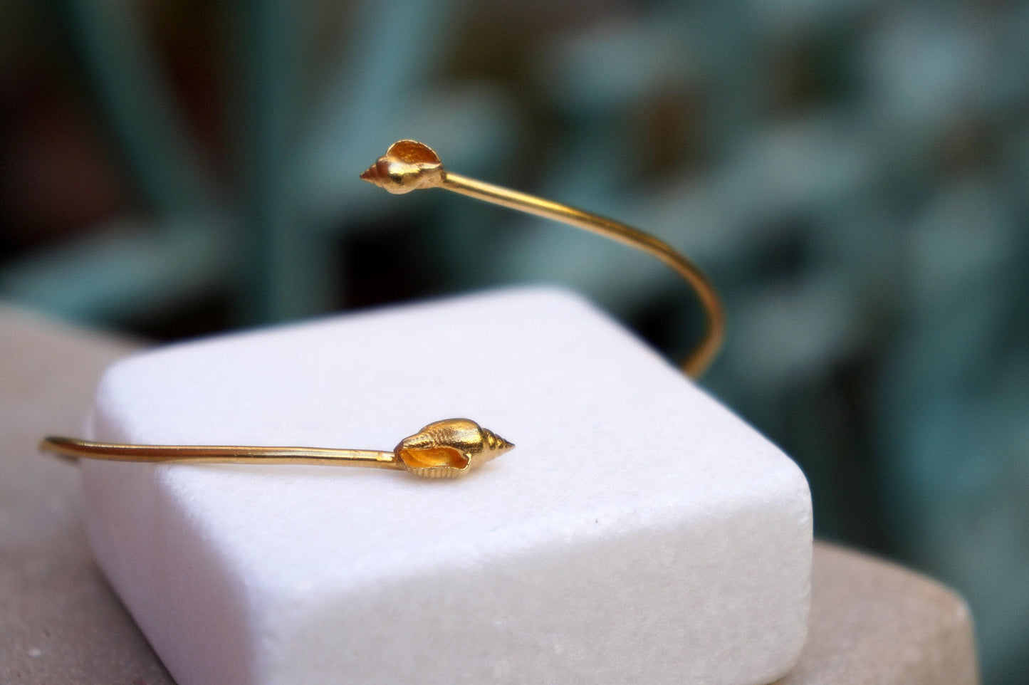 Sea Shell Cuff Bracelet, Dainty Gold Plated Silver (Adjustable)