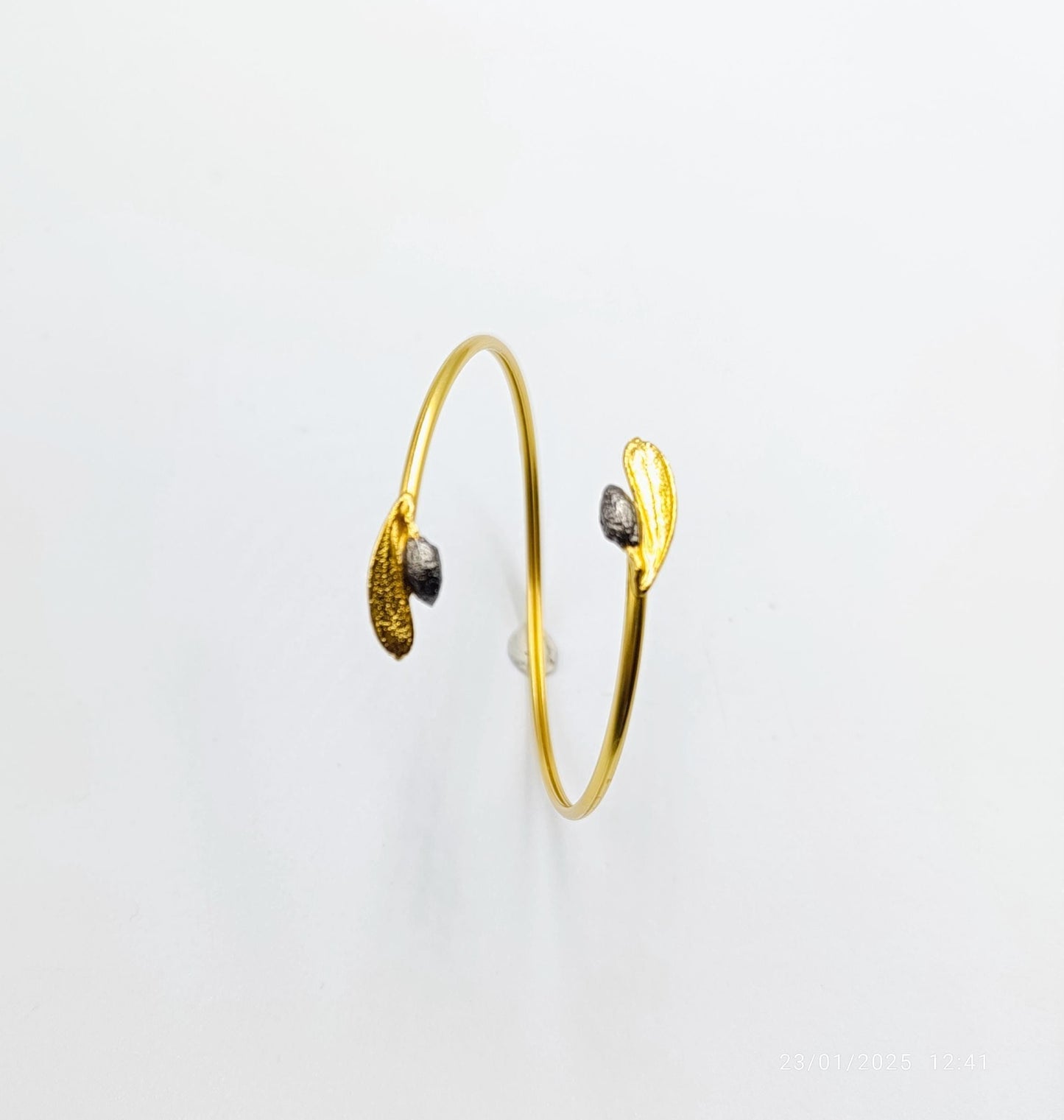 Minimal Unique Olive Bracelet for Women. Recycled Sterling Silver 925 Jewelry by Real plants-Mother Nature Jewellery